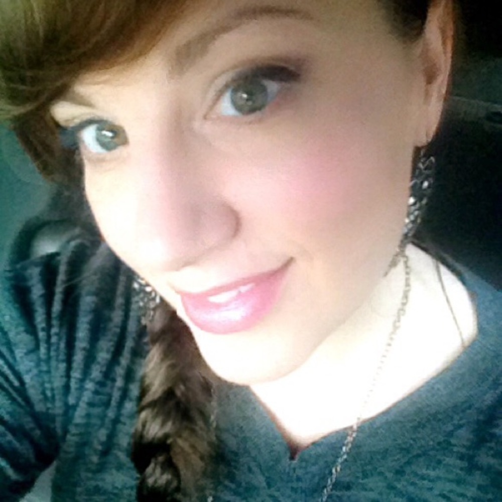 Meet your Posher, Amy